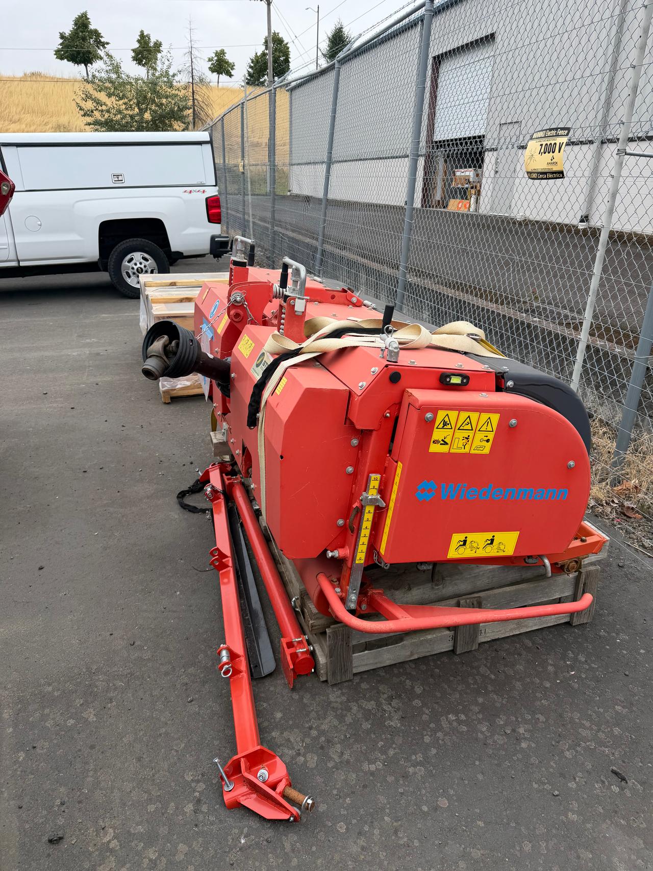 Wiedenmann Terra Spike GXi - 72" Aerator — photo 2 of 2