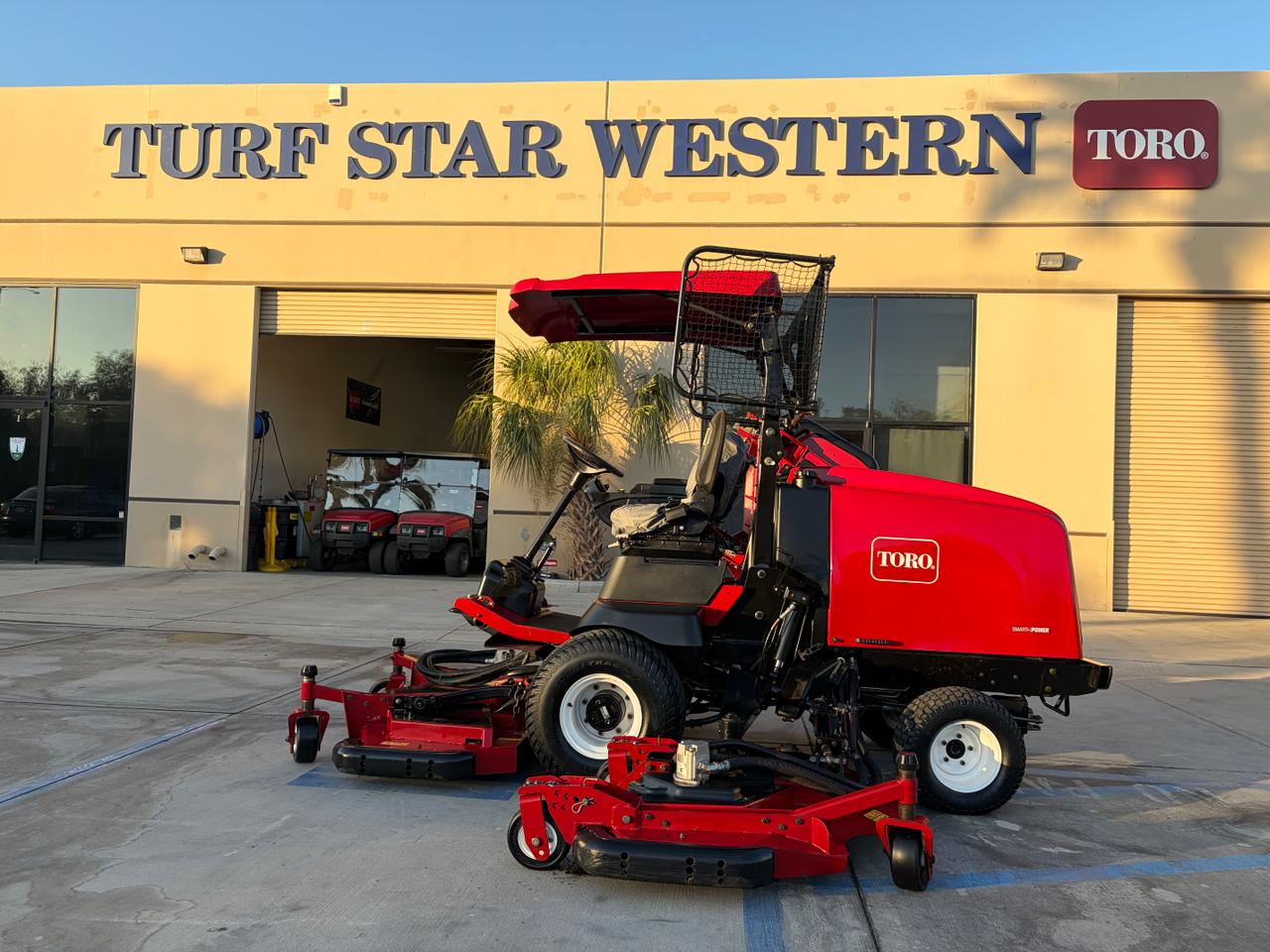 Toro Groundsmaster 4000-D — photo 1 of 6