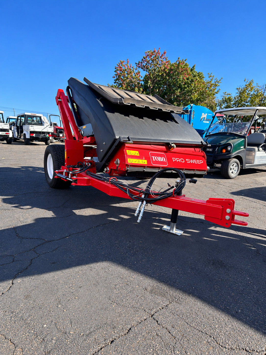 Toro Pro Sweep — photo 1 of 2